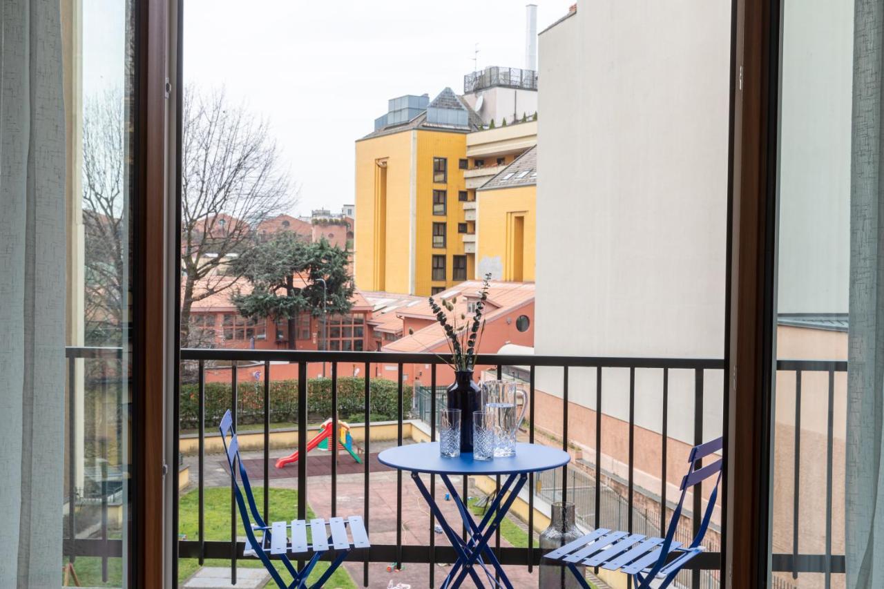 Daplace - Portaluppi Apartment Milánó Kültér fotó
