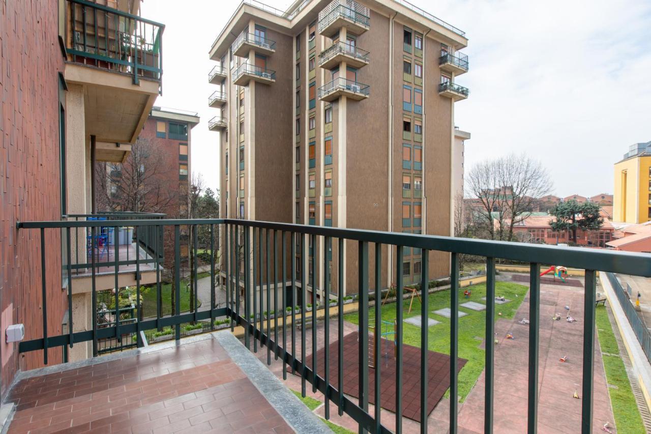 Daplace - Portaluppi Apartment Milánó Kültér fotó