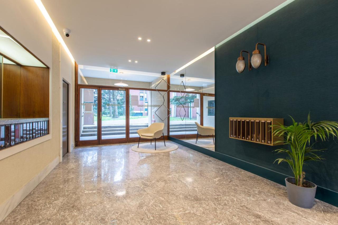 Daplace - Portaluppi Apartment Milánó Kültér fotó