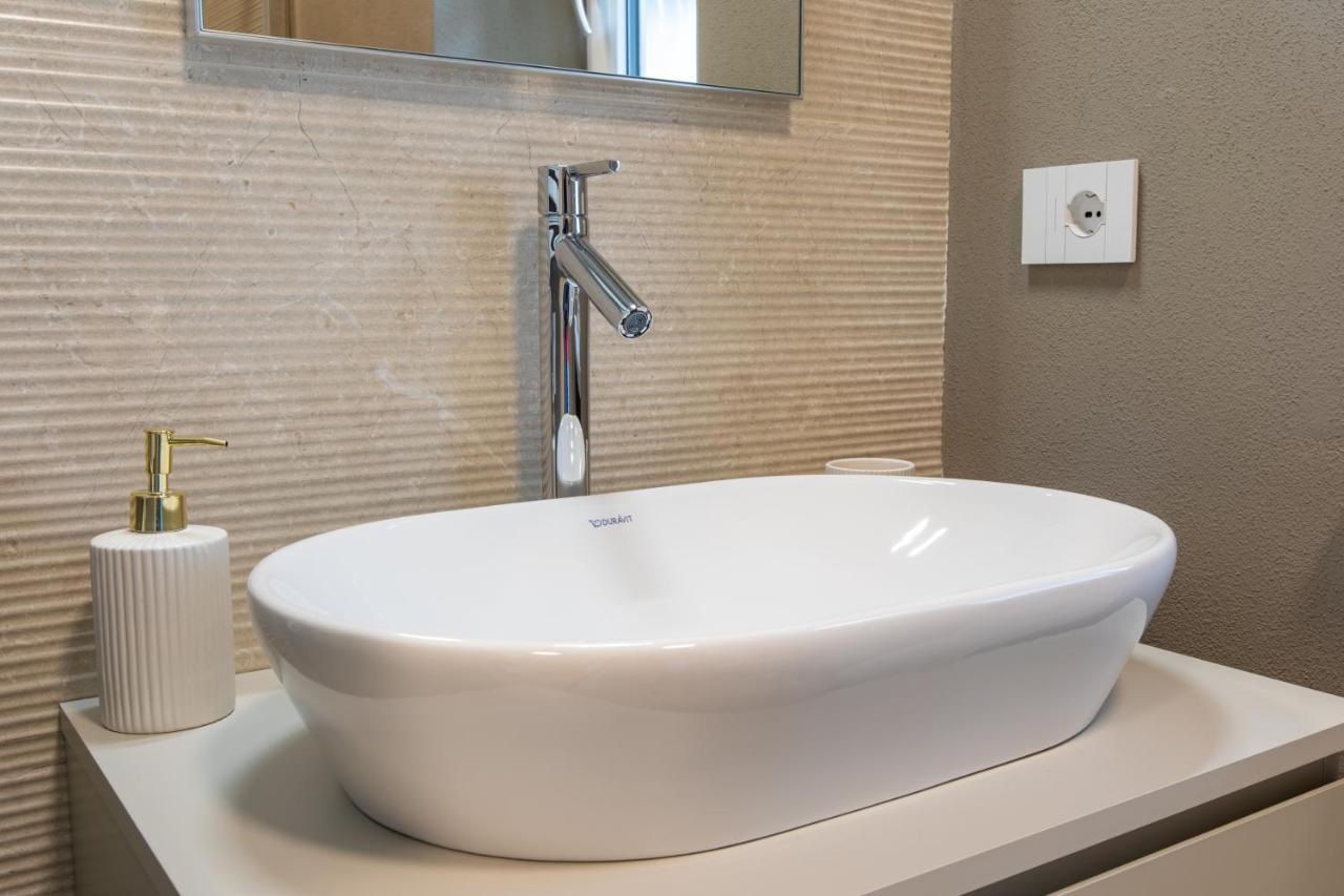 Daplace - Portaluppi Apartment Milánó Kültér fotó