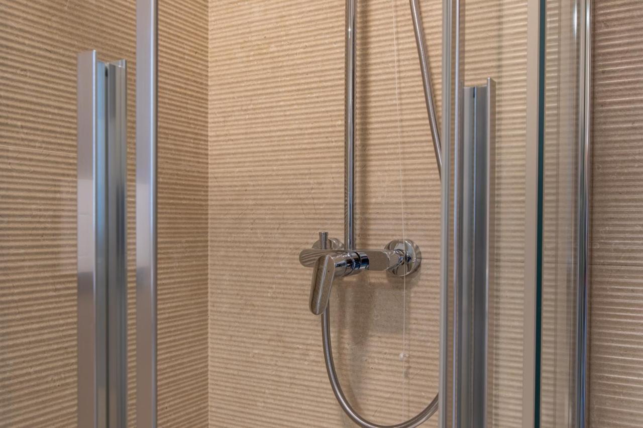 Daplace - Portaluppi Apartment Milánó Kültér fotó